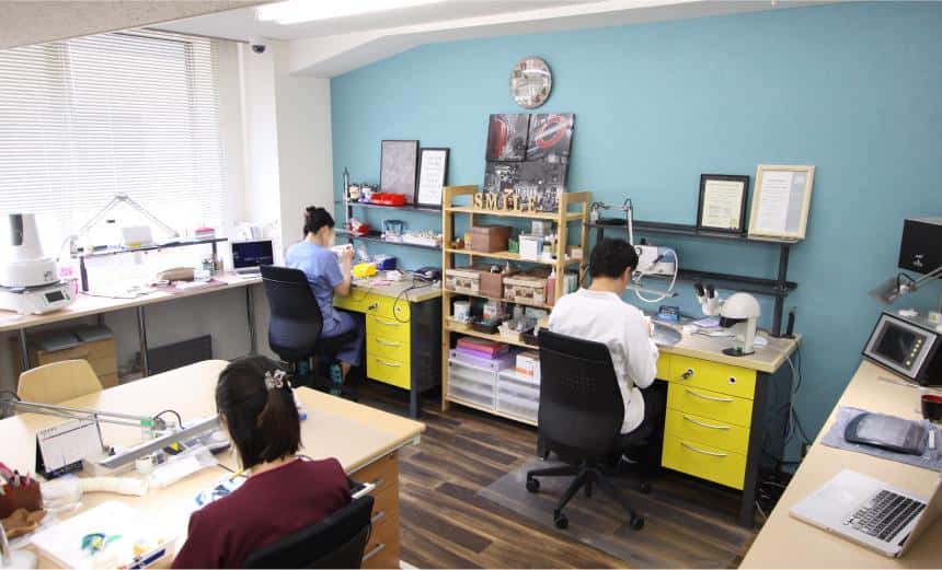 歯科技工所